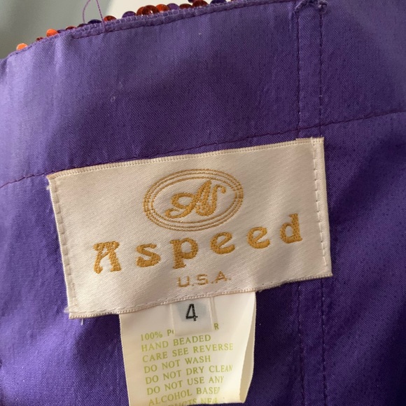 Ladies Formal Dress - Picture 5 of 5